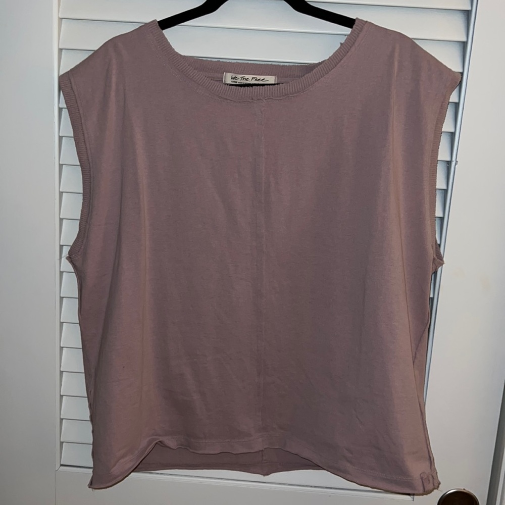 NEW WNT WE THE FREE SLEEVELESS TOP NEVER WORN ONLY TRIED ON. BRAND NEW